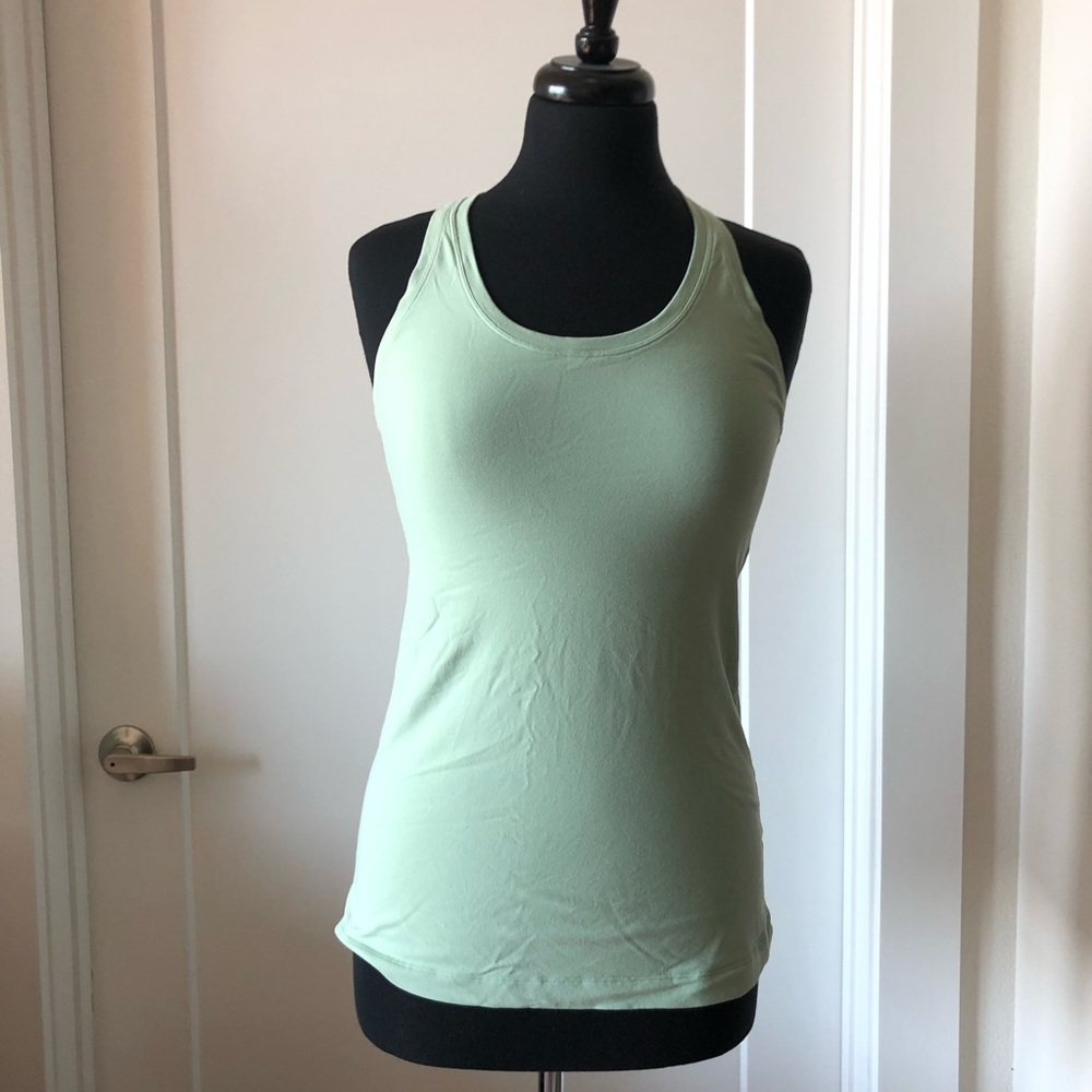 Lululemon Cool Racerback Nulu tank